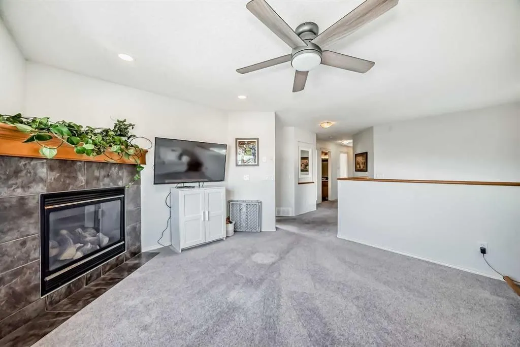 128 LAVENDER Way