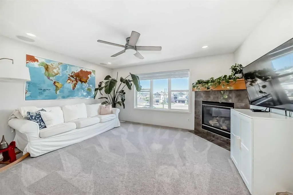 128 LAVENDER Way