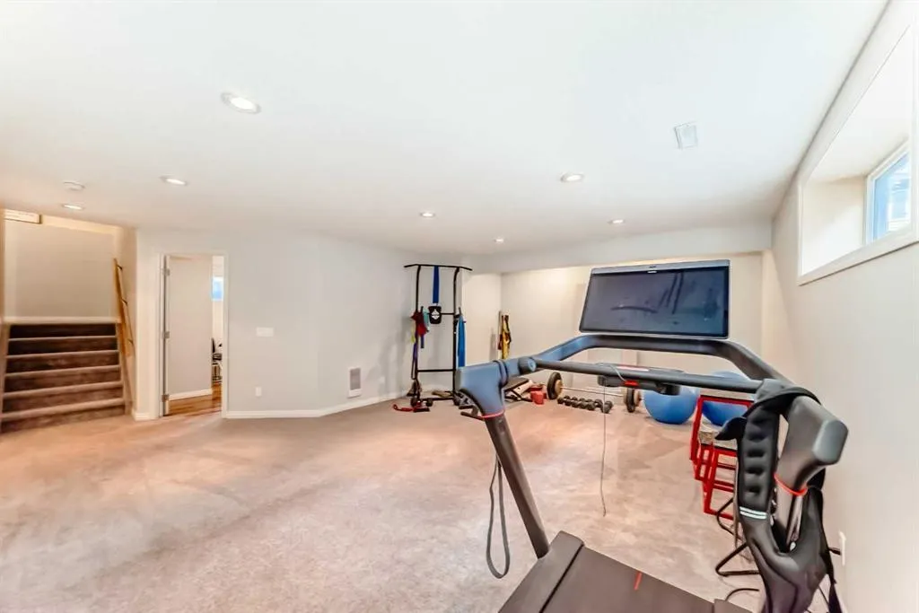 128 LAVENDER Way