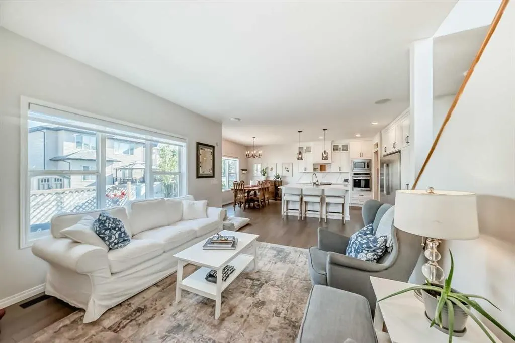 128 LAVENDER Way