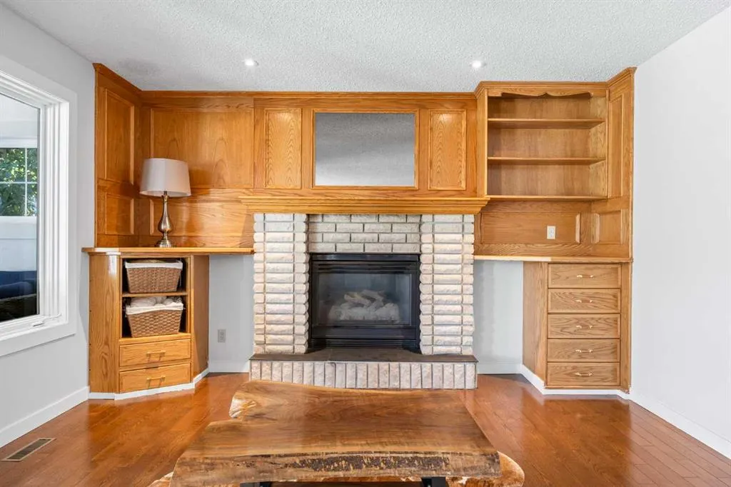 73 Riverview Close SE