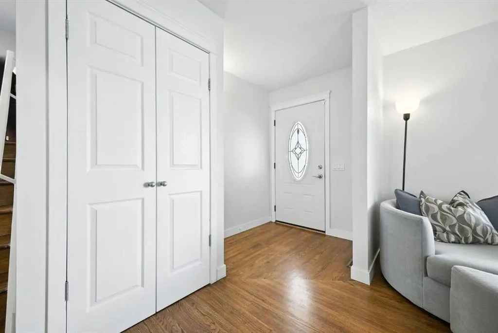 139 Huntford Green NE
