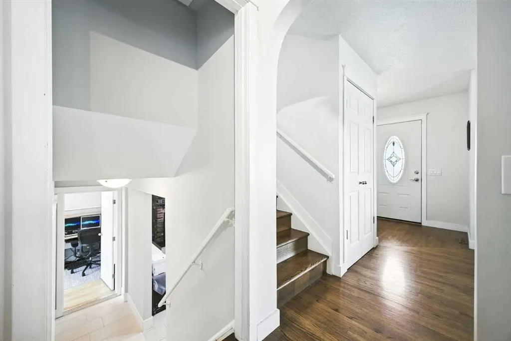 139 Huntford Green NE