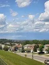 47 Hamptons Link NW