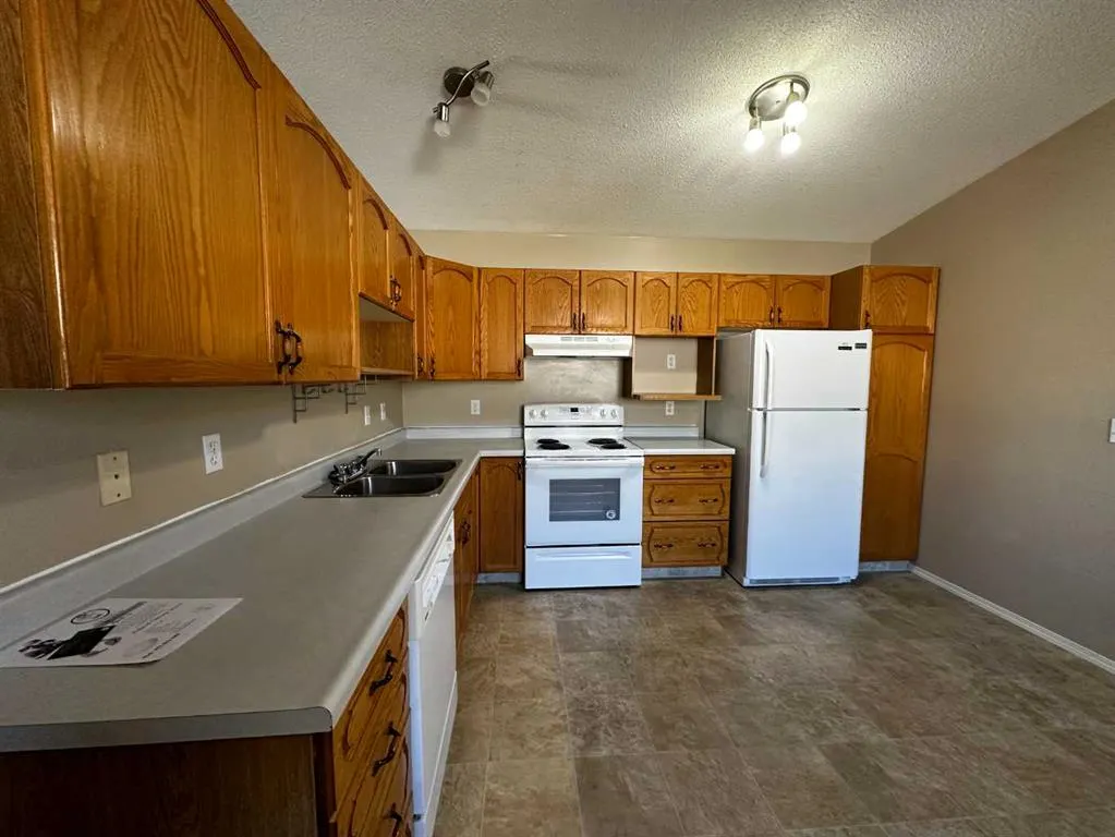 72 Valleyview Drive SW