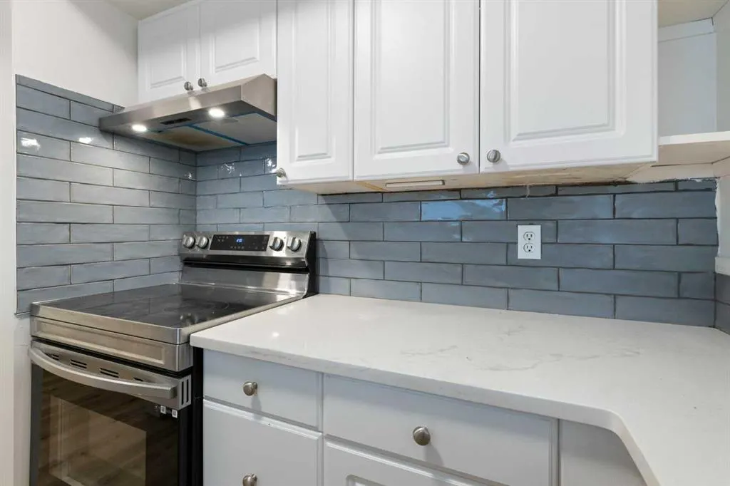 2520 Palliser Drive SW, #1005
