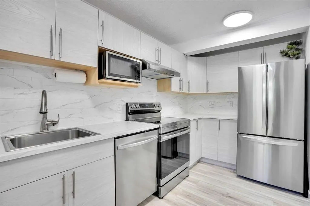 200 Shawnessy Drive SW, #95