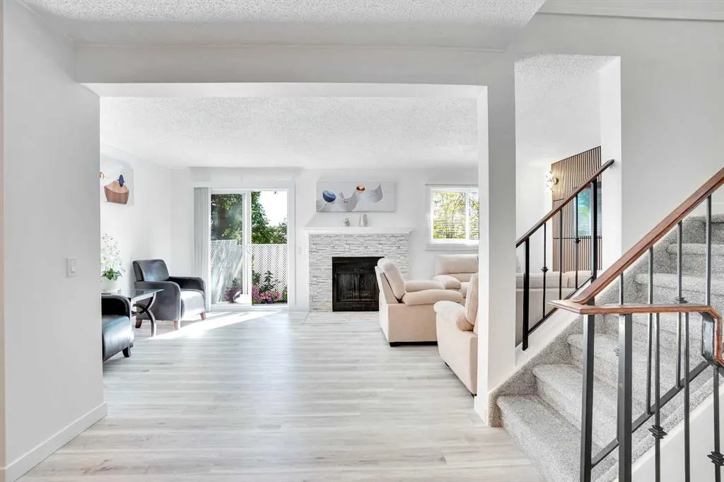 200 Shawnessy Drive SW, #95