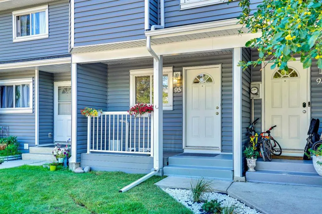 200 Shawnessy Drive SW, #95