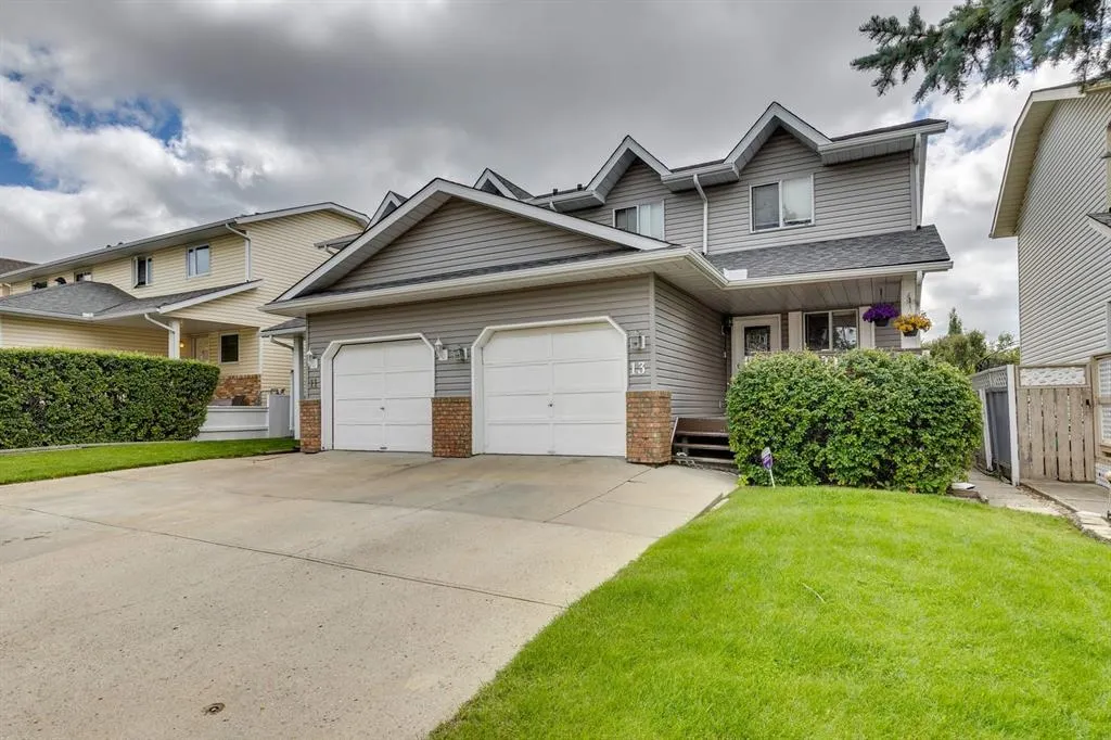 13 Emerald Court SE