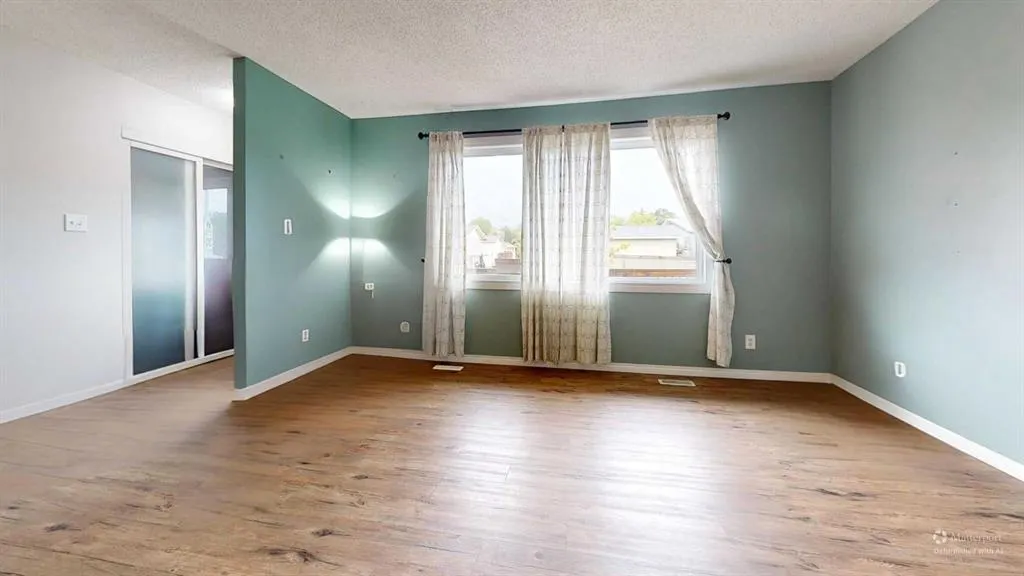 212 Silica Place
