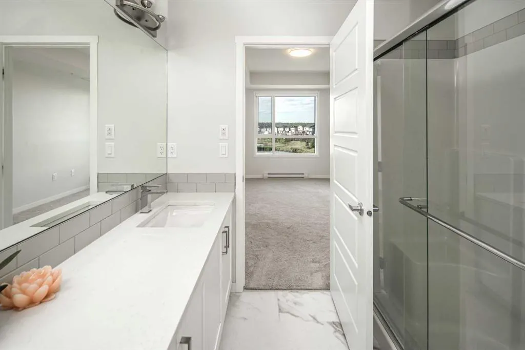 42 Cranbrook Gardens SE, #1208