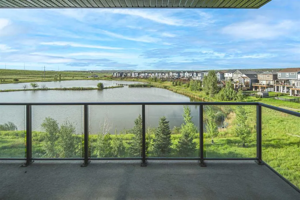 42 Cranbrook Gardens SE, #1208