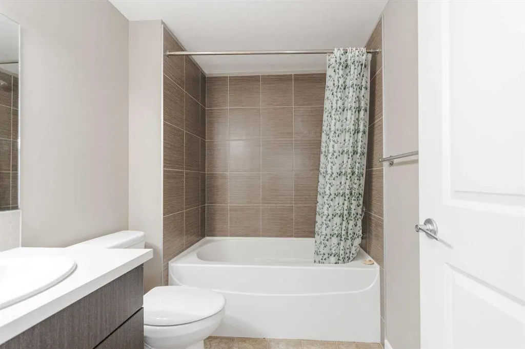 201 Abasand Drive, #112