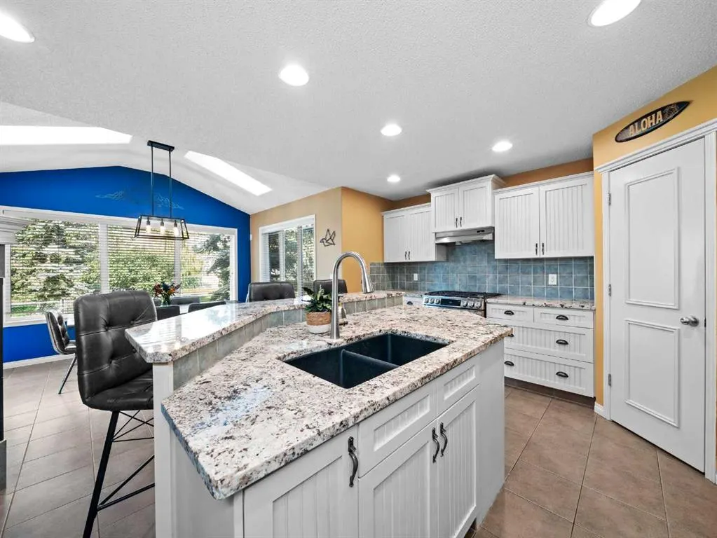 635 Chaparral Drive SE