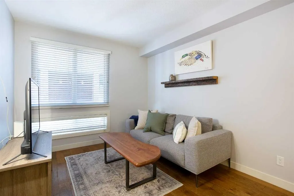 836 Royal Avenue SW, #310