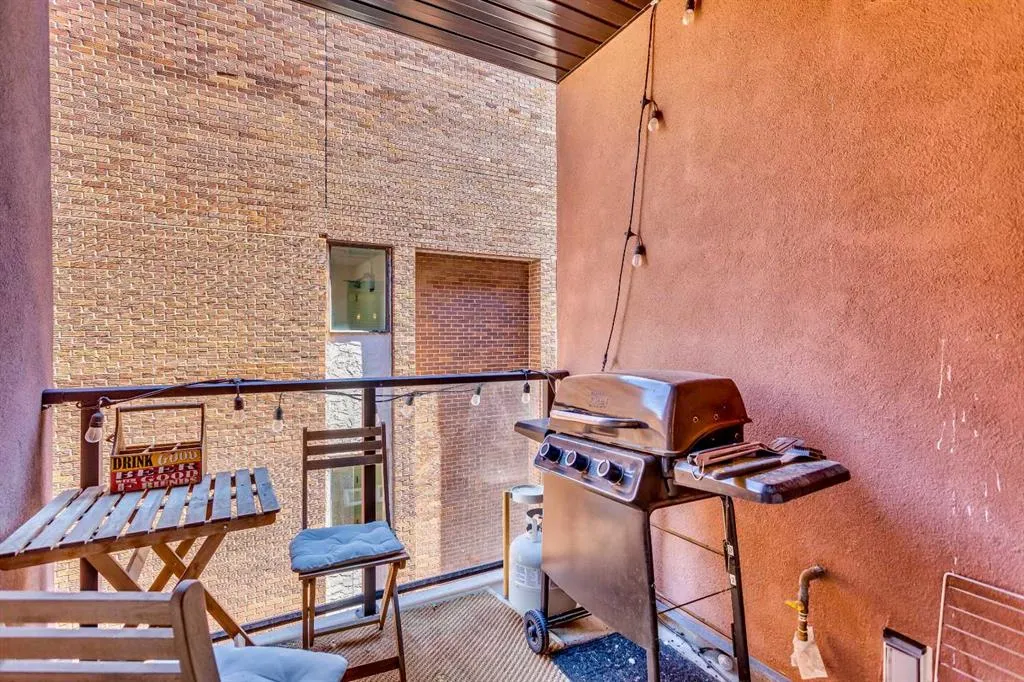 836 Royal Avenue SW, #310