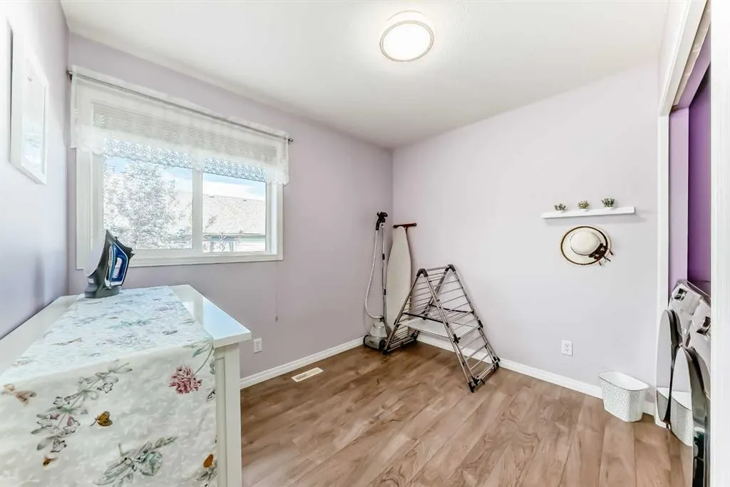 1 Spring Meadows Bay