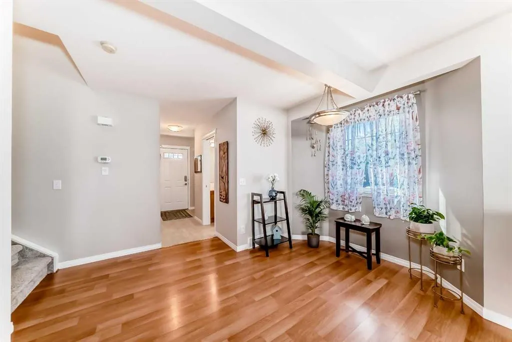1 Spring Meadows Bay