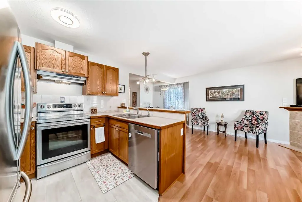 1 Spring Meadows Bay
