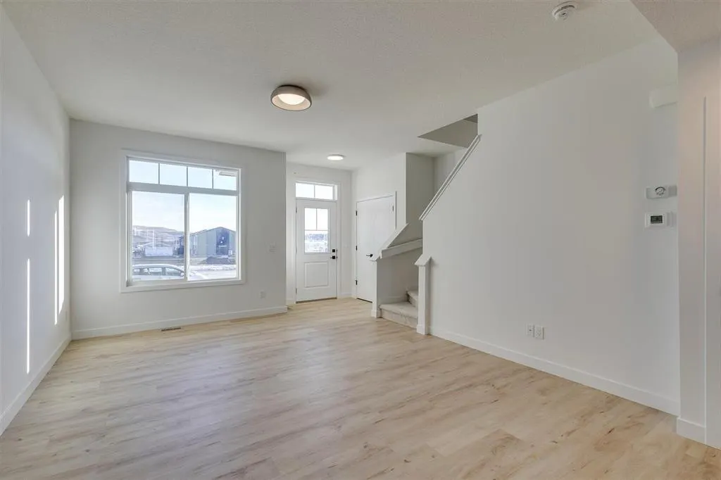 128 Cobblestone Gate SW