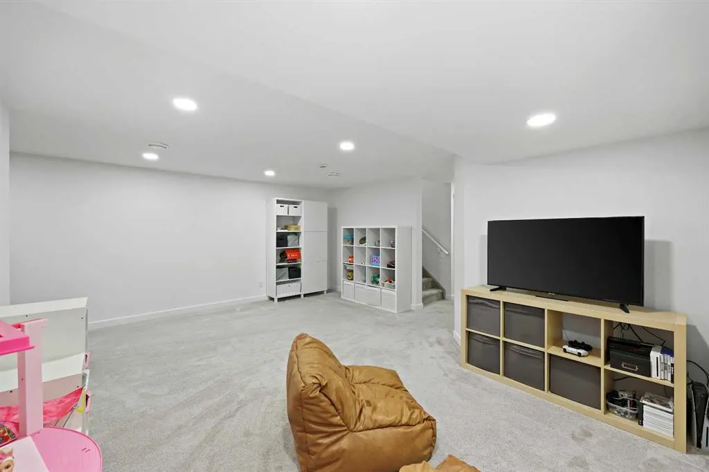 130 Cooperswood Place SW