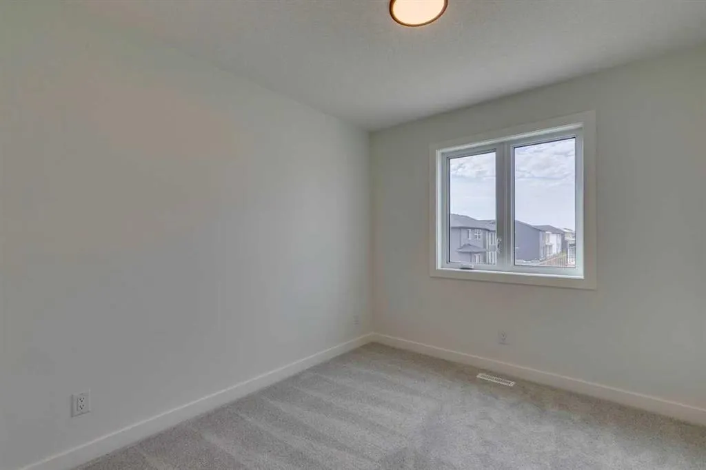 49 Ambleton Boulevard NW