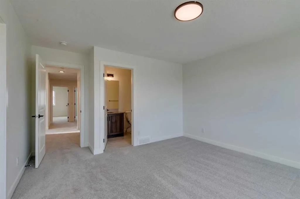 49 Ambleton Boulevard NW