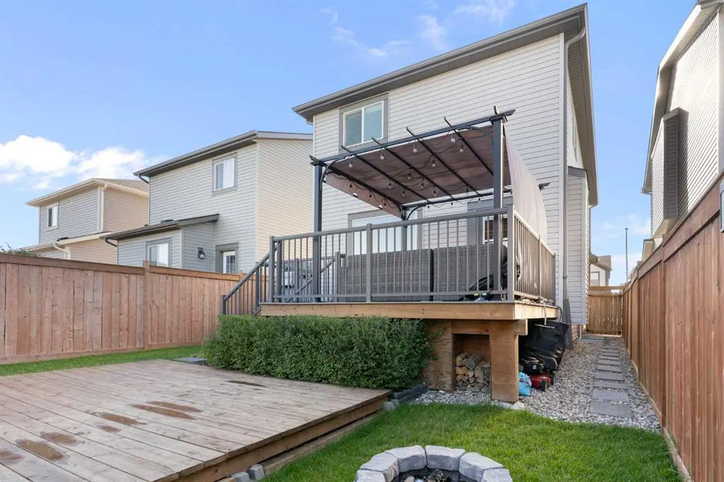 452 Hillcrest Manor SW