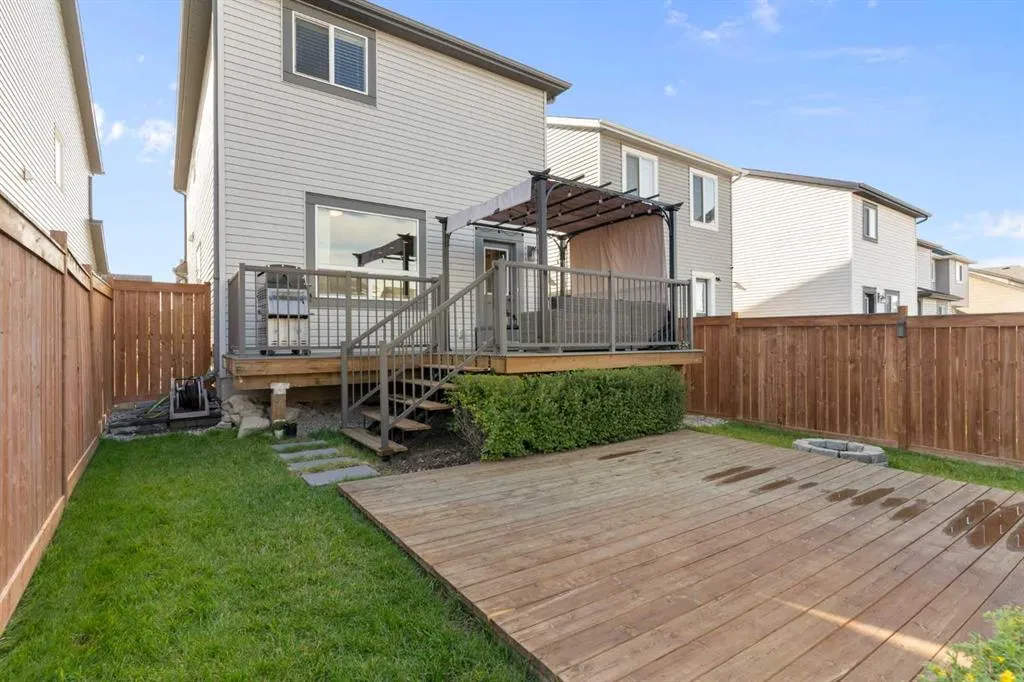 452 Hillcrest Manor SW