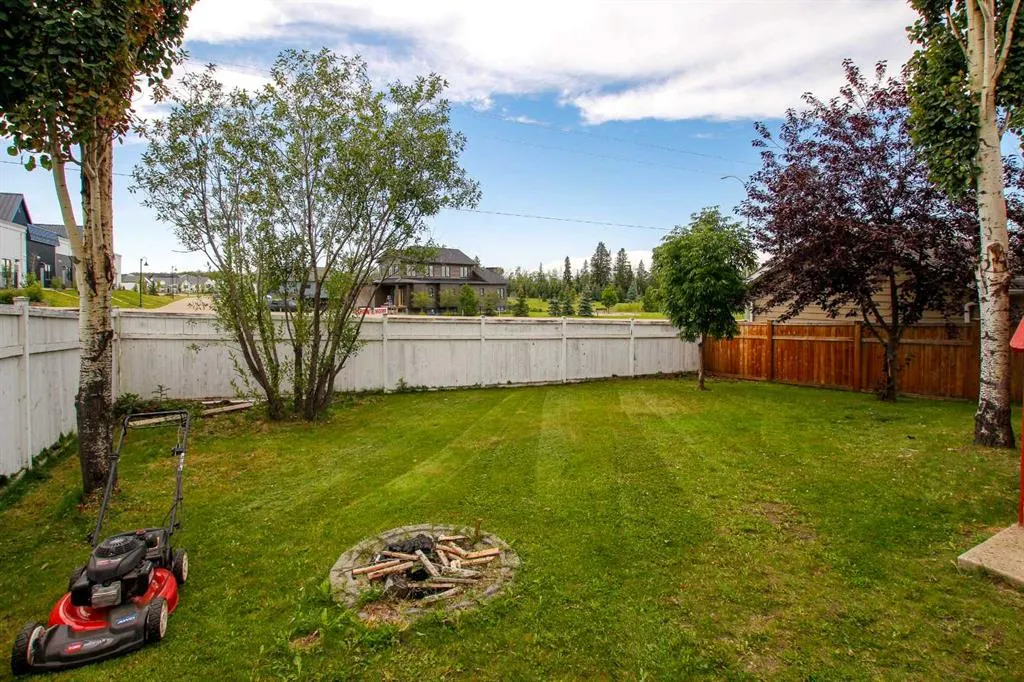 43 Lindman Close