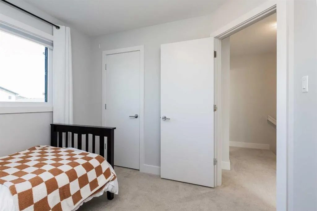 4501 Fairmont Gate S