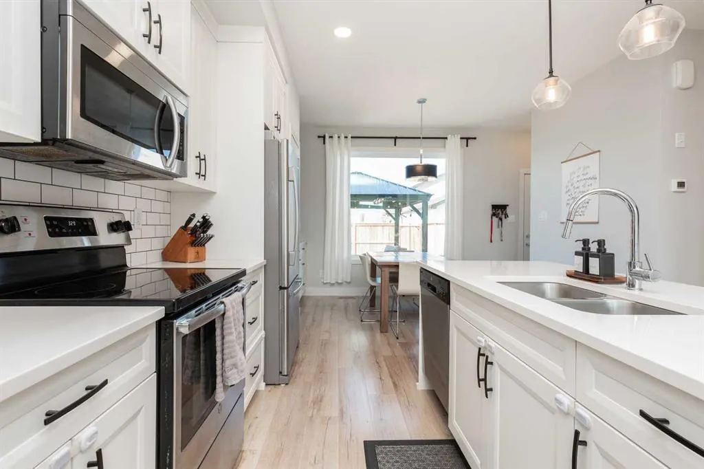 4501 Fairmont Gate S