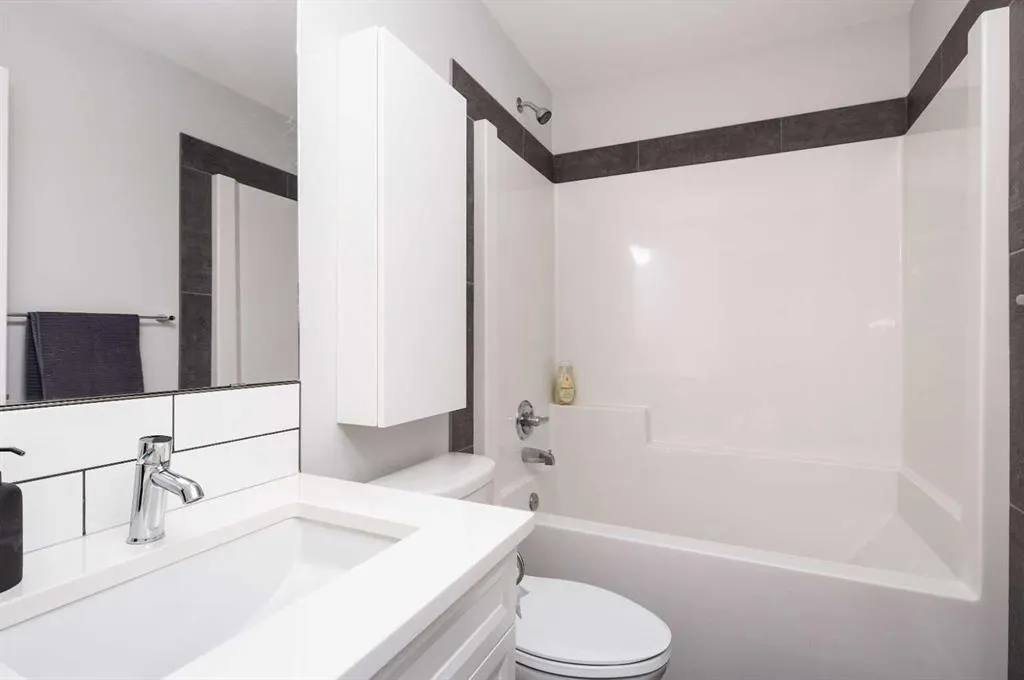 4501 Fairmont Gate S