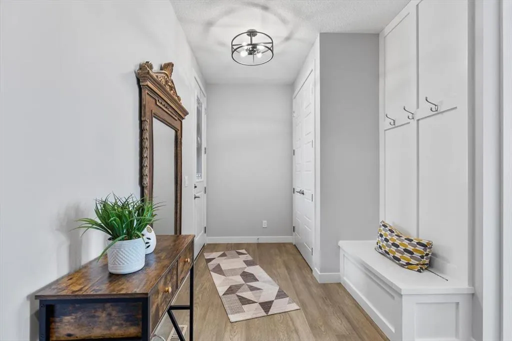 363 Precedence Hill