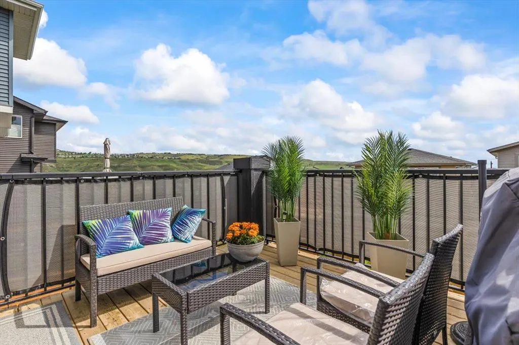 363 Precedence Hill