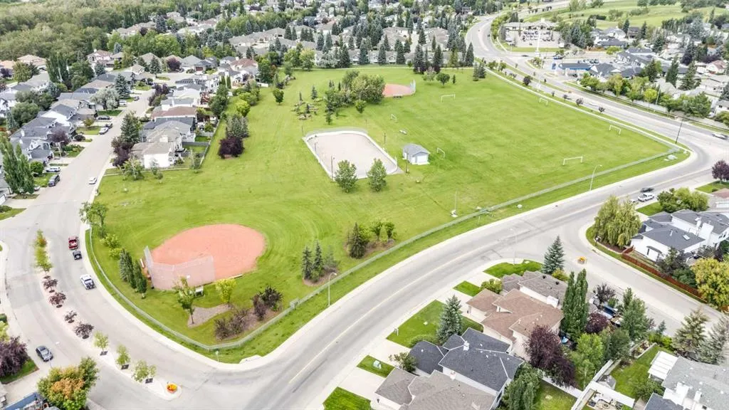 67 Douglas Park Boulevard SE