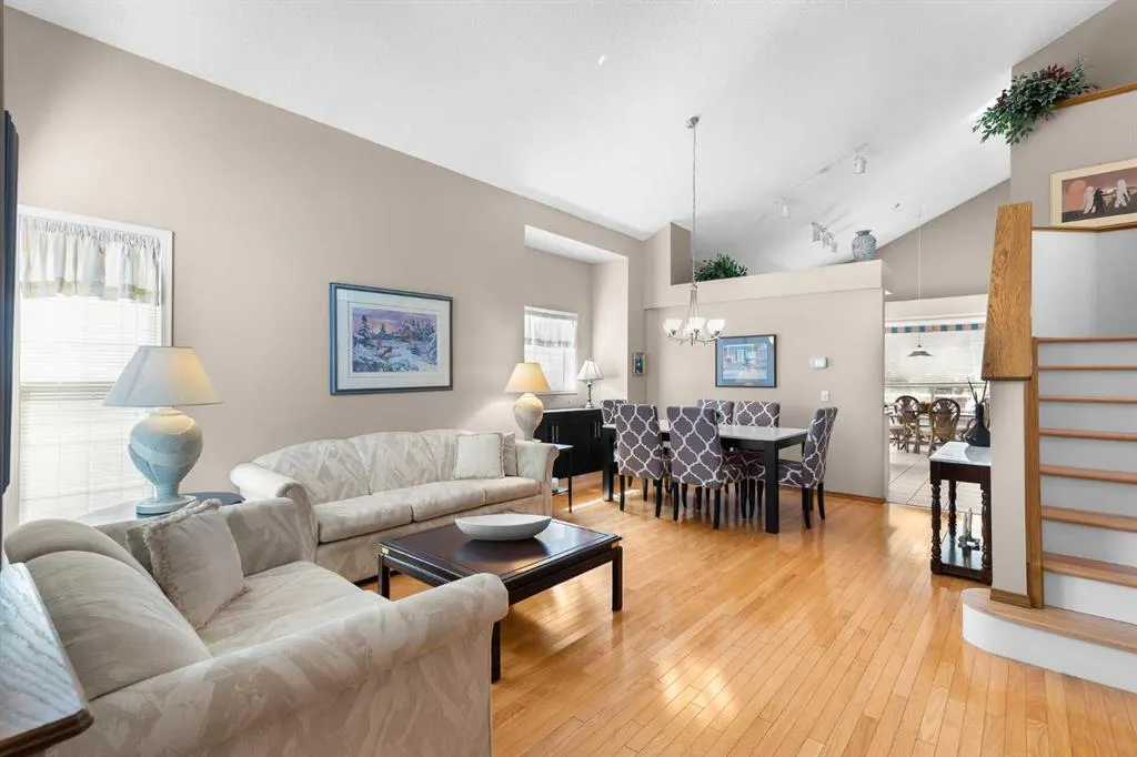 67 Douglas Park Boulevard SE