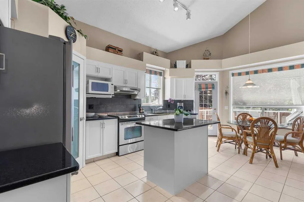 67 Douglas Park Boulevard SE