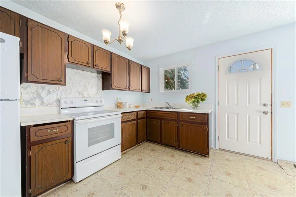 13 Penworth Close SE