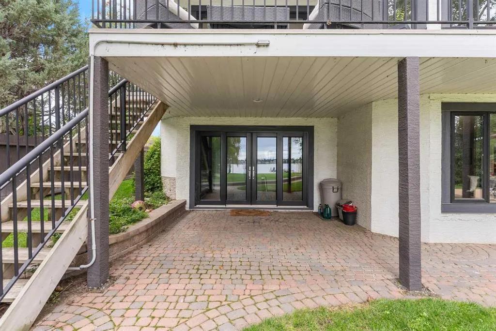 732 West Chestermere Drive