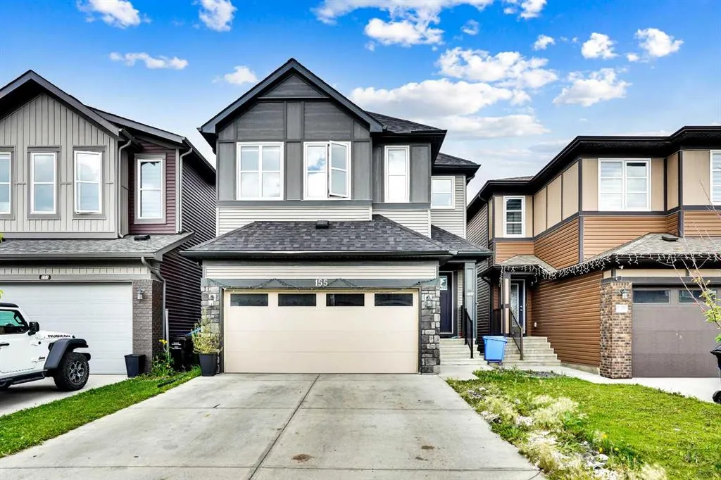 155 Savanna Way NE