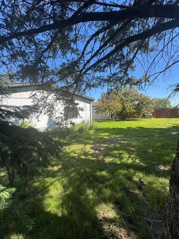 128 Huntwell Road NE