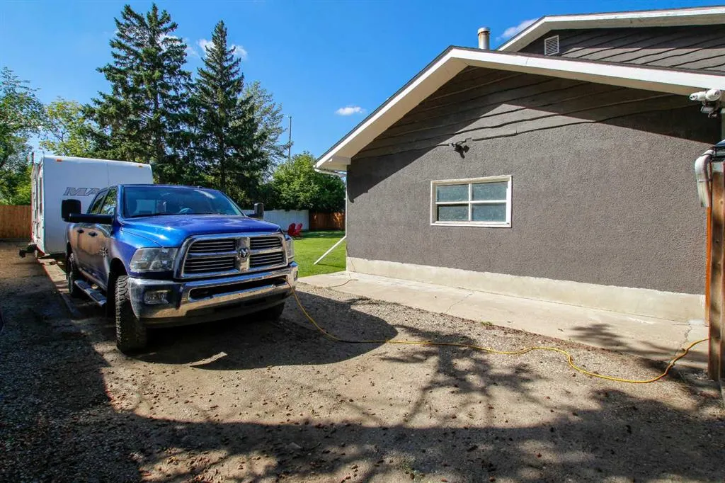 4 Mckee Close