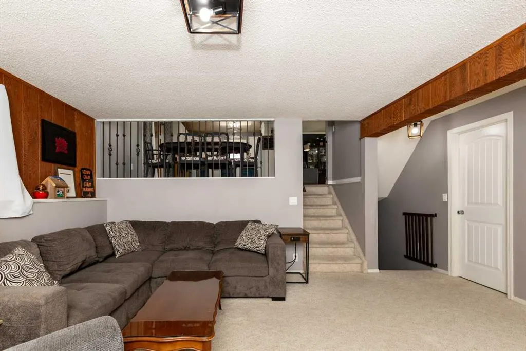 62 Rupert Crescent