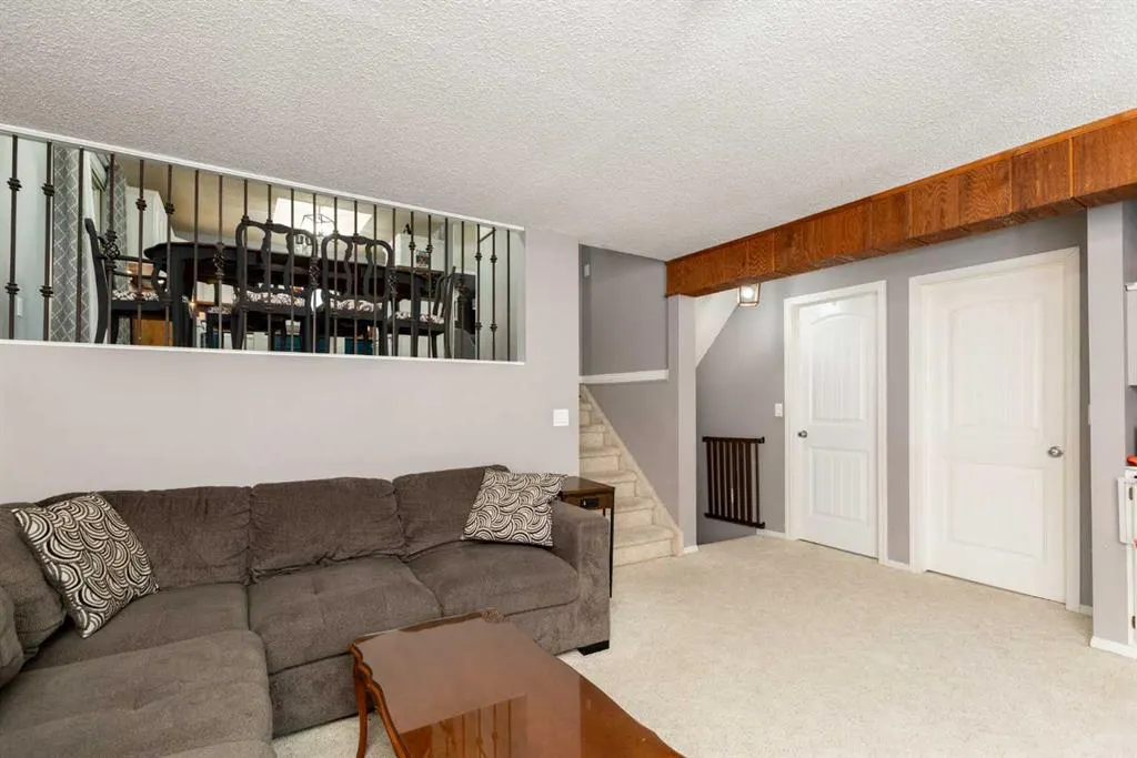 62 Rupert Crescent