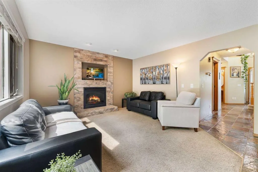 9 Valley Meadow Close NW