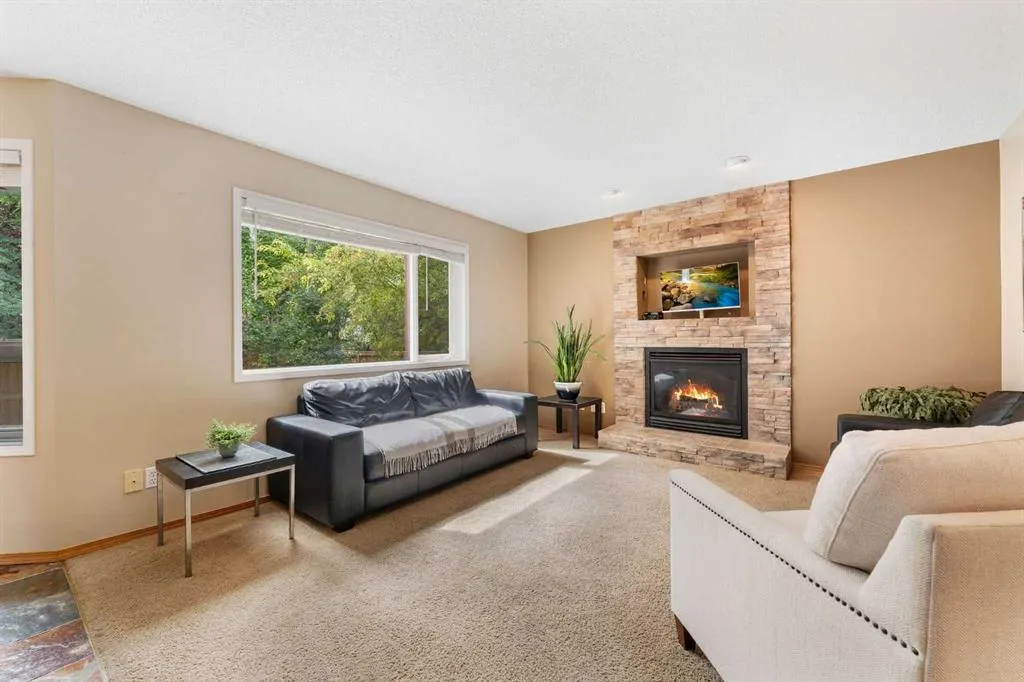 9 Valley Meadow Close NW