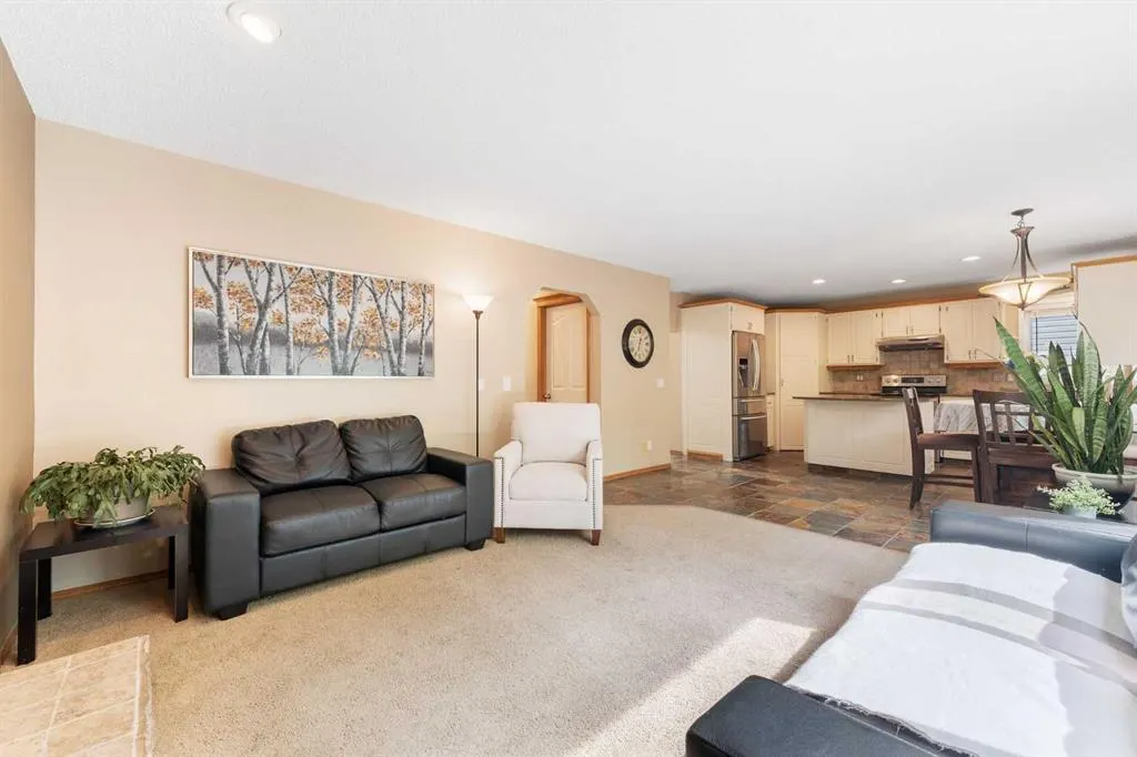9 Valley Meadow Close NW