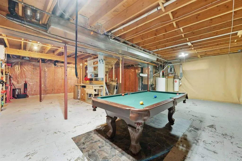 9 Valley Meadow Close NW